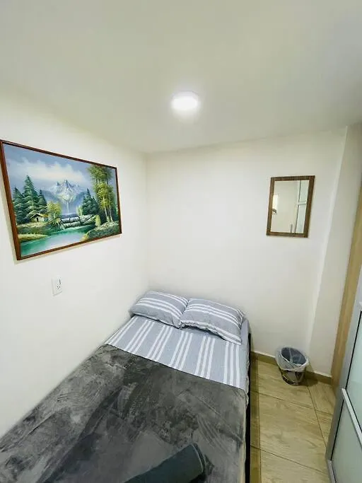 Apto Renovado 2 Hab A 6 Minutos Del Graffitour Medellin Apartment