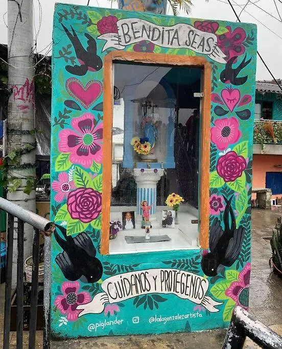Apto Renovado 2 Hab A 6 Minutos Del Graffitour Medellin 0*,  Colombia