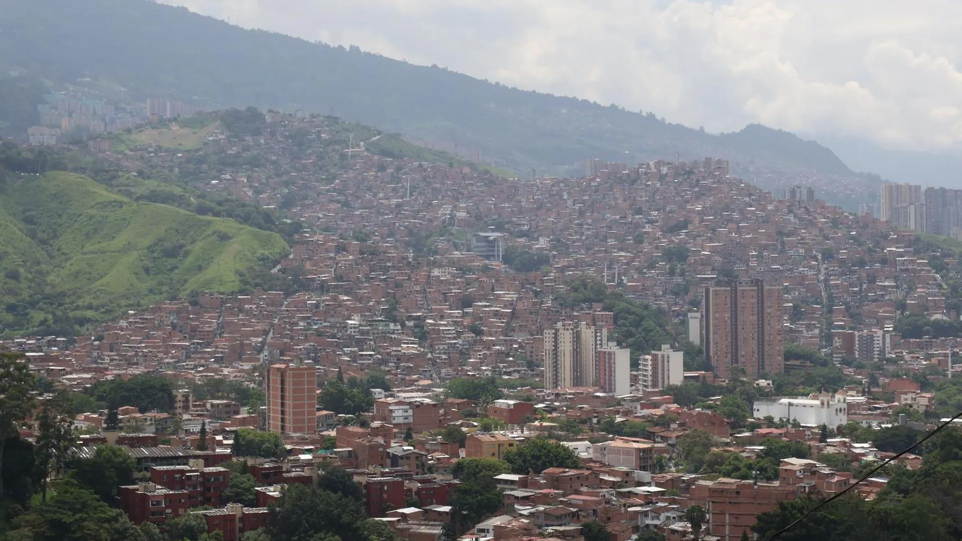 Apto Renovado 2 Hab A 6 Minutos Del Graffitour Medellin